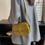 Fashionable small square bags - Image 5