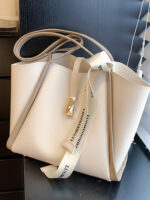 Textured mother-child class commuter tote bag - Image 2